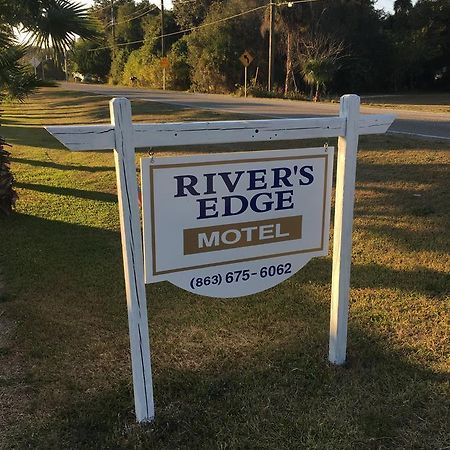 The Rivers Edge Motel ラベル エクステリア 写真