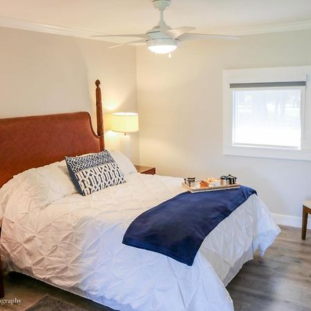 The Rivers Edge Motel ラベル エクステリア 写真